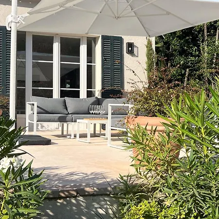 3-brba Private Garden 5min Beach Apartment