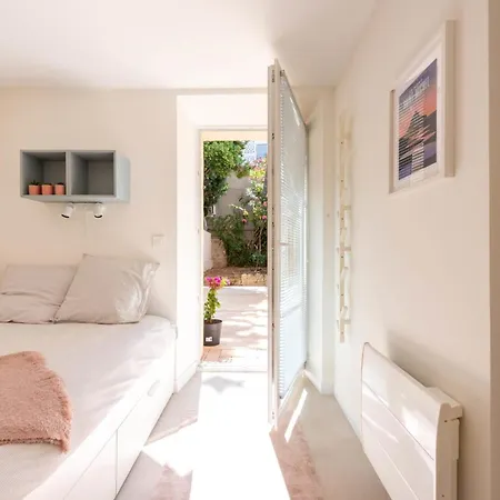 Apartment 3-brba Private Garden 5min Beach